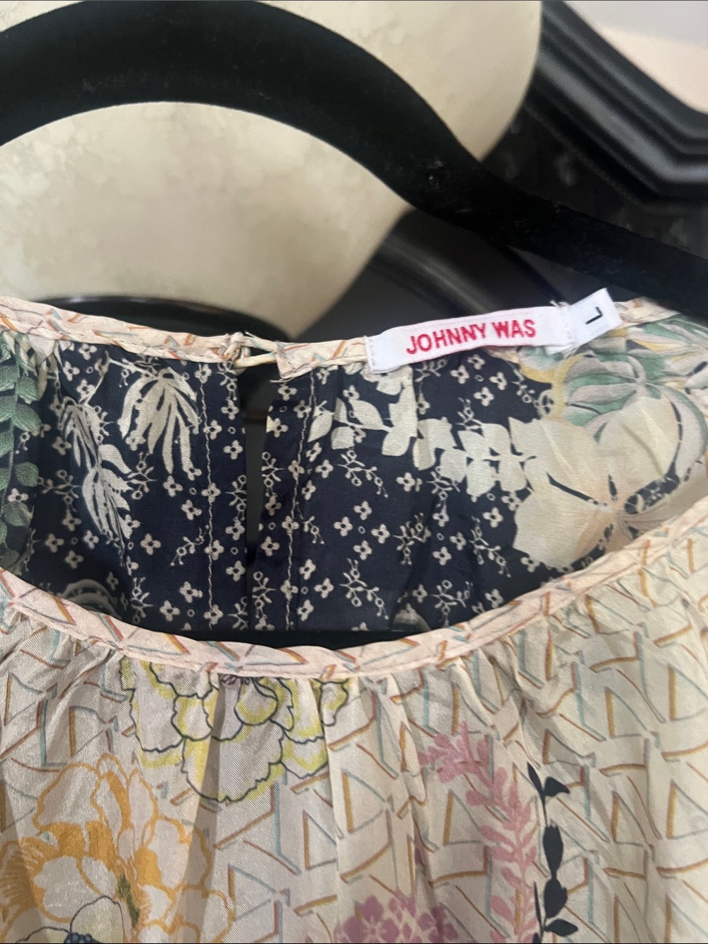 JOHNNY WAS Cream Floral Boho Tunic with Navy Border - Picture 2 of 4
